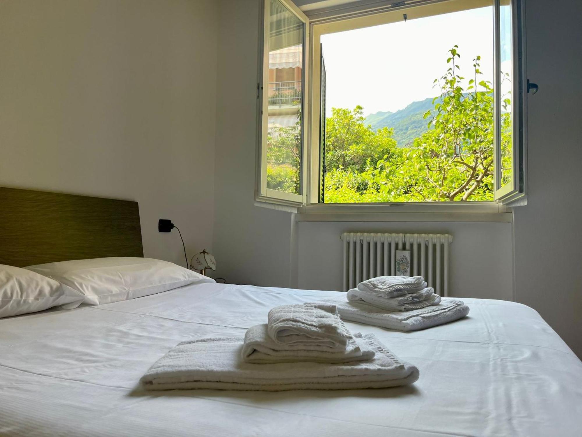 Apartment With Garden And Garage Dongo - Larihome A28 Exterior foto